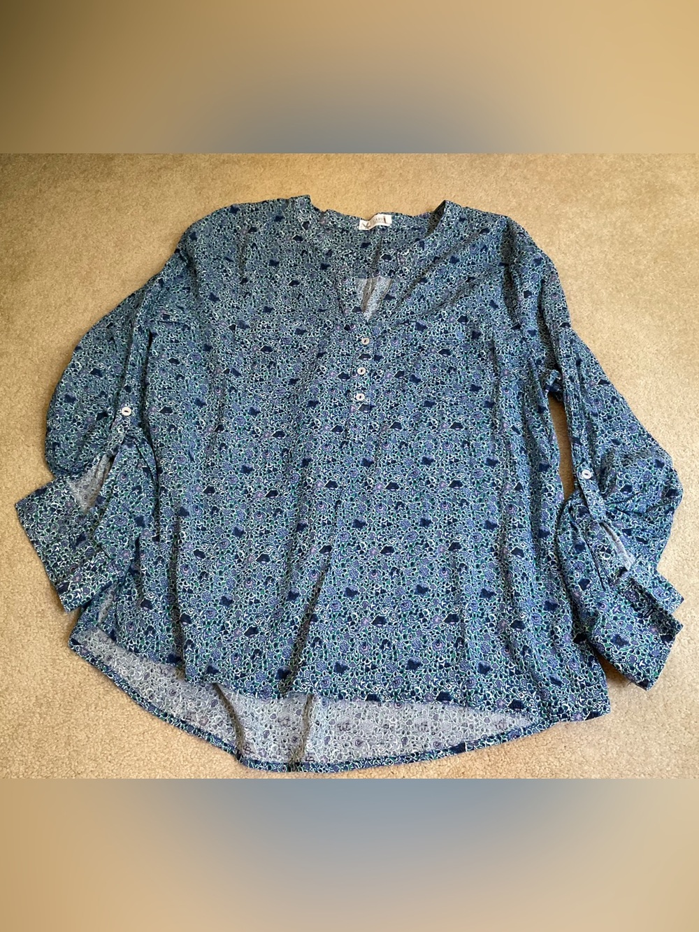 Carve Designs Blue Floral Button Henley Blouse 20.5” by 25”